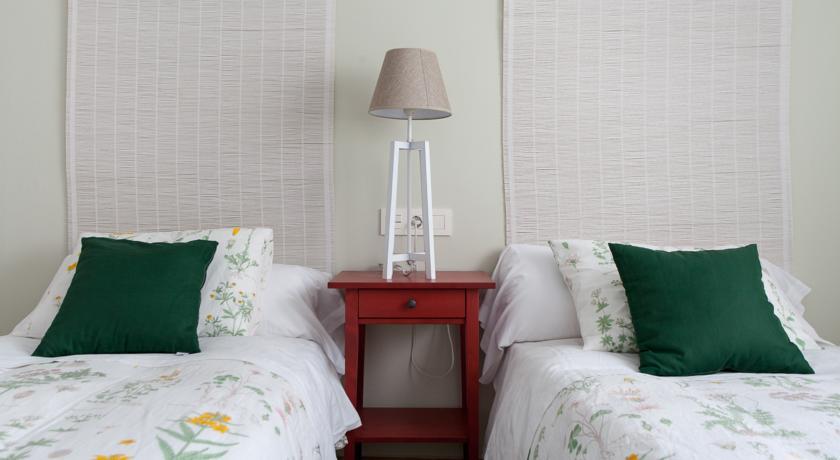 Apartamentos Diaber Alberto Lista Sevilla Zimmer foto