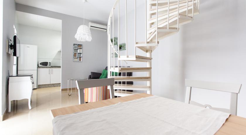 Apartamentos Diaber Alberto Lista Sevilla Exterior foto