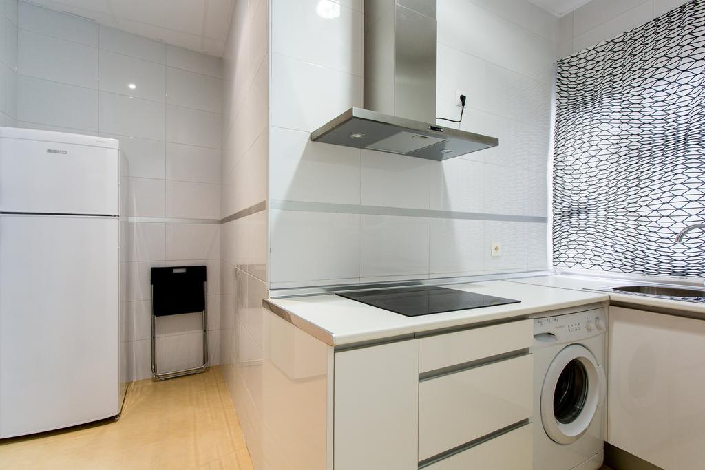 Apartamentos Diaber Alberto Lista Sevilla Exterior foto