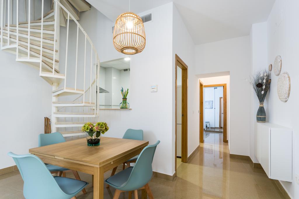 Apartamentos Diaber Alberto Lista Sevilla Exterior foto