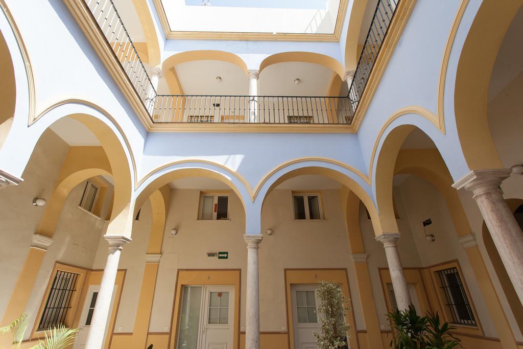 Apartamentos Diaber Alberto Lista Sevilla Exterior foto